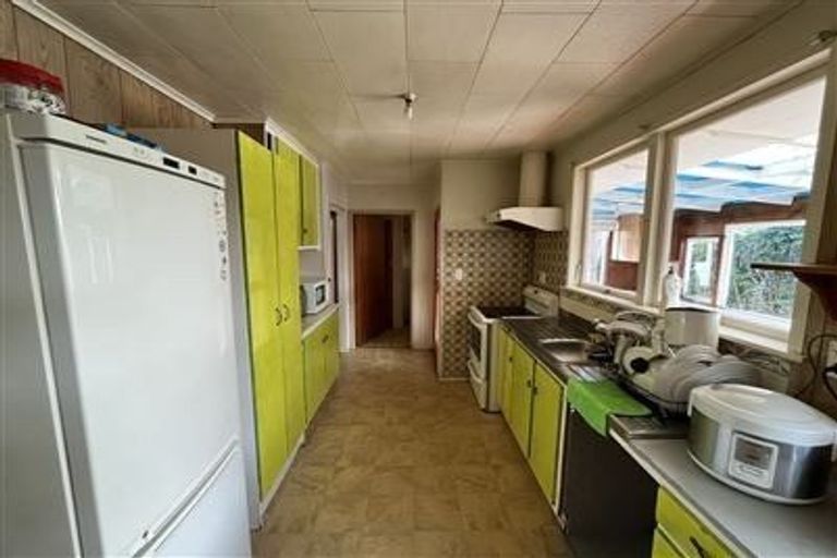 Photo of property in 118 Chichester Drive, Rosehill, Papakura, 2113