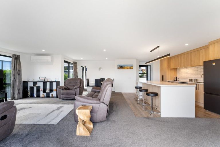 Photo of property in 5 Ella Lane, Green Island, Dunedin, 9018