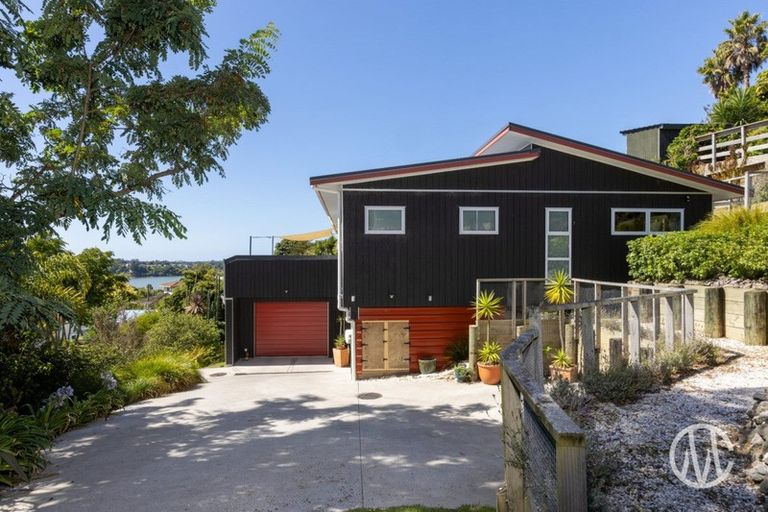 Photo of property in 61 Victory Street, Welcome Bay, Tauranga, 3112
