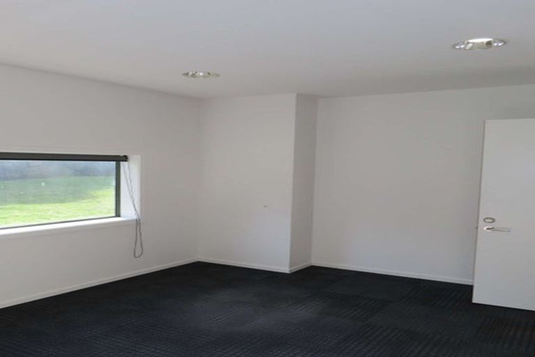 Photo of property in 184 Johns Road, Northwood, Christchurch, 8051