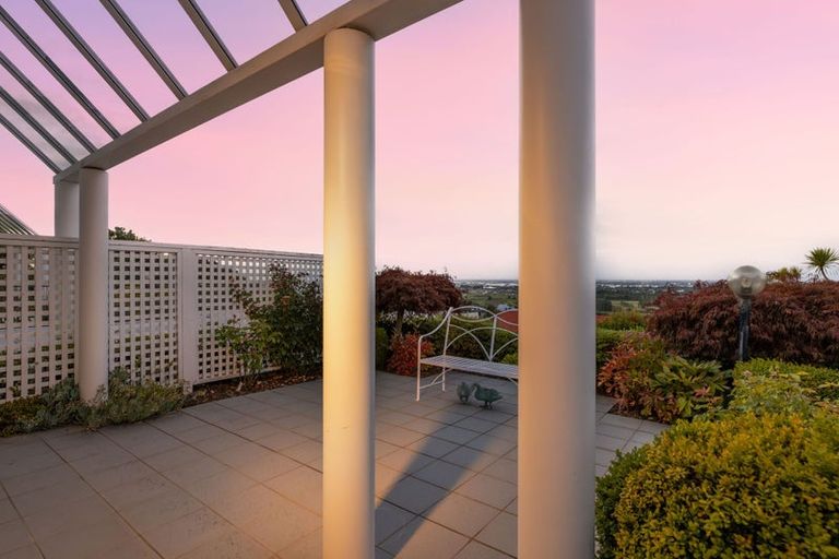 Photo of property in 1/17 Petworth Place, Westmorland, Christchurch, 8025