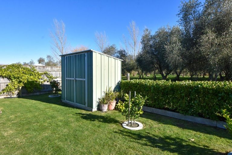 Photo of property in 5 Pukeko Lane, Carterton, 5713