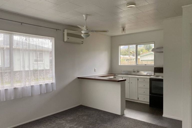 Photo of property in 88a Tarewa Road, Morningside, Whangarei, 0110