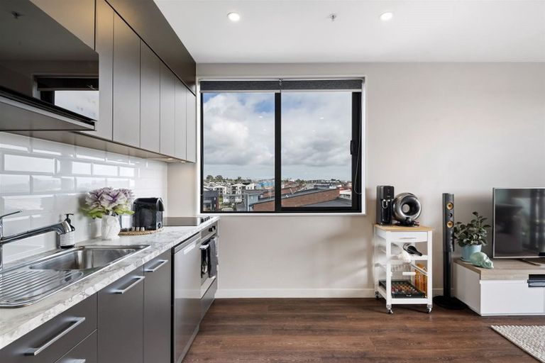 Photo of property in 302/57 Mapou Road, Hobsonville, Auckland, 0616