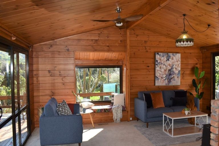 Photo of property in 41 Kaitawa Road, Hautere, Otaki, 5582