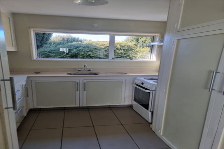 Photo of property in 2/350 Worcester Street, Linwood, Christchurch, 8011