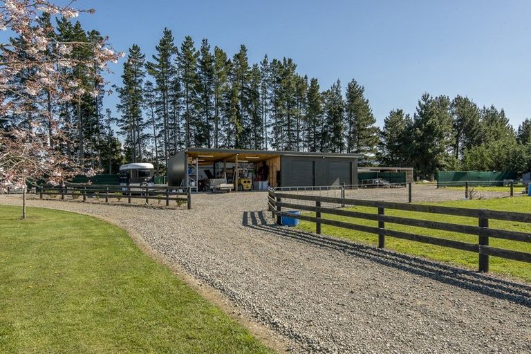 Photo of property in 51 Swamp Road, Loburn, Rangiora, 7472