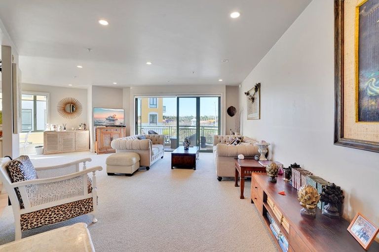 Photo of property in 57 Waterside Crescent, Gulf Harbour, Whangaparaoa, 0930