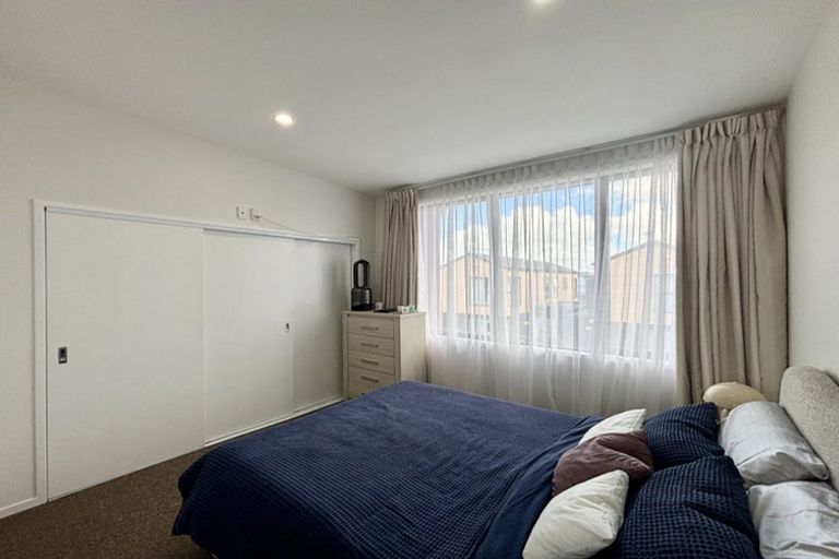 Photo of property in 6 Dignity Street, Papakura, 2110