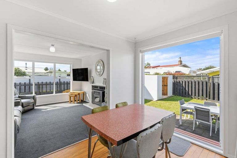 Photo of property in 27 Young Street, Morrinsville, 3300