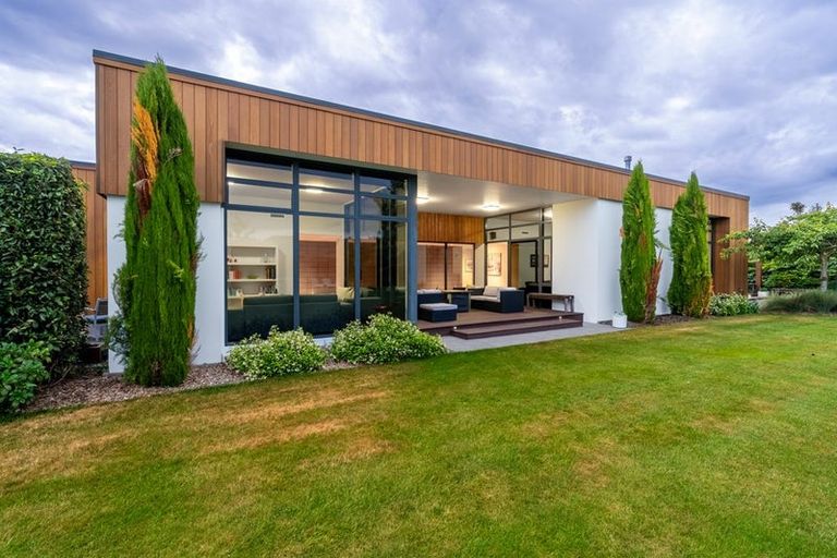 Photo of property in 13 Brampton Drive, West Melton, 7618