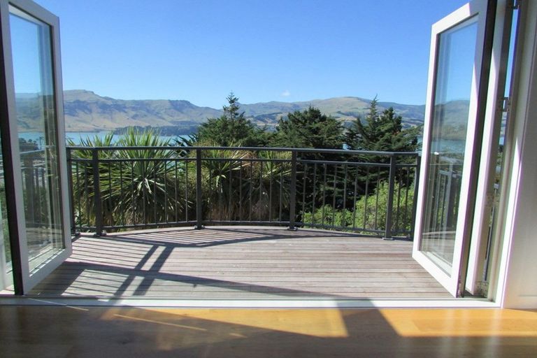 Photo of property in 4e Harmans Road, Lyttelton, 8082