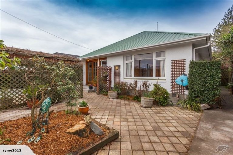 Photo of property in 7 Trevor Street, Hornby, Christchurch, 8042