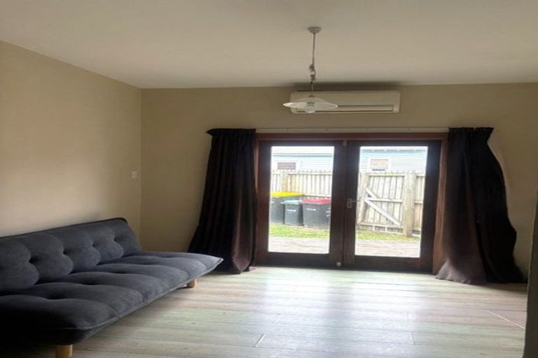 Photo of property in 1/49 Picton Avenue, Riccarton, Christchurch, 8011