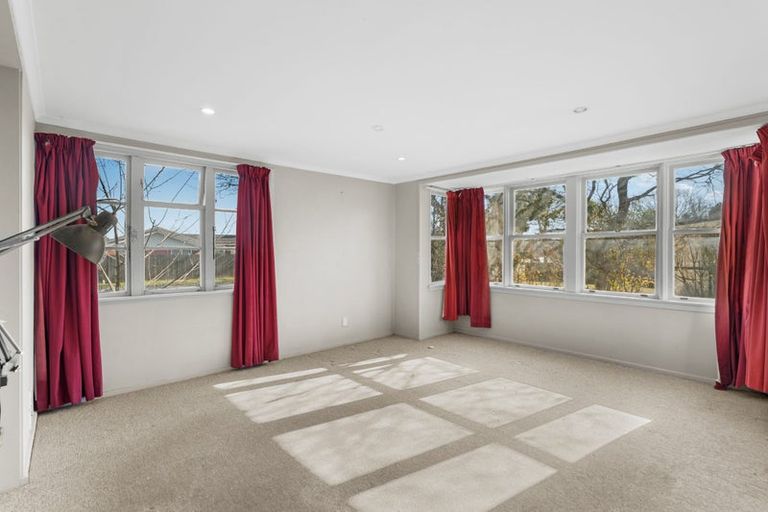Photo of property in 8 Ballantyne Avenue, Upper Riccarton, Christchurch, 8041
