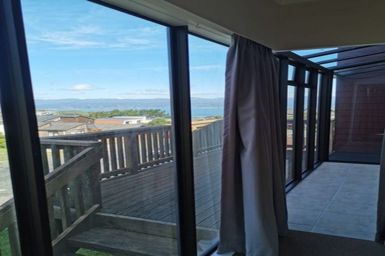 Photo of property in 29 Nalanda Crescent, Broadmeadows, Wellington, 6035