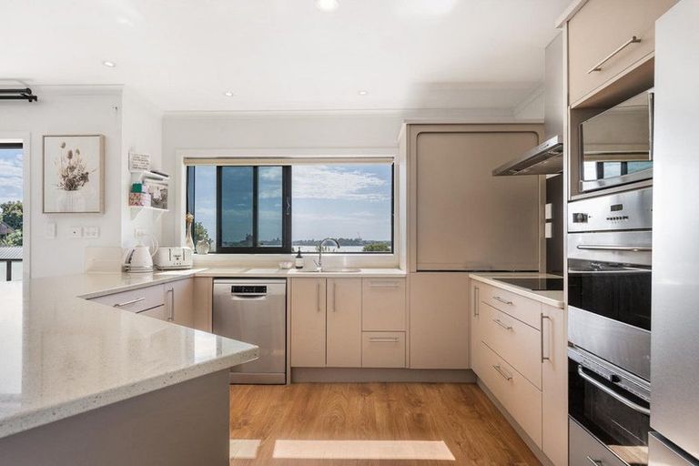 Photo of property in 25 Wiremu Street, Brookfield, Tauranga, 3110