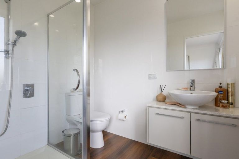 Photo of property in 49 Chateau Crescent, Rangatira Park, Taupo, 3330