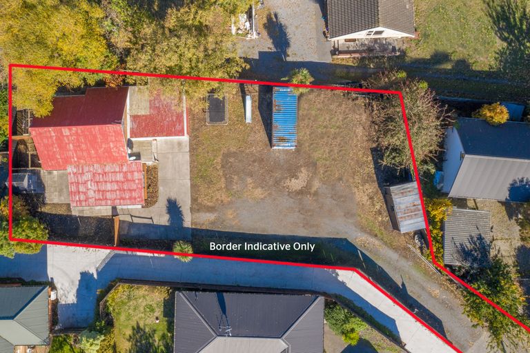 Photo of property in 2a Wainoni Road, Wainoni, Christchurch, 8061