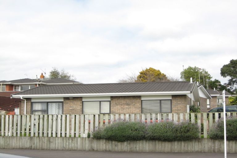 Photo of property in 469 Saint Aubyn Street, Moturoa, New Plymouth, 4310