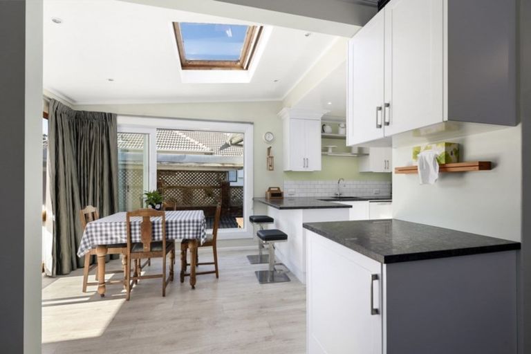 Photo of property in 38 Stellin Street, Boulcott, Lower Hutt, 5011