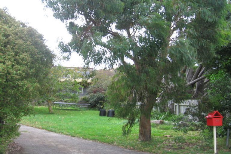 Photo of property in 22 Tremewan Street, Tawa, Wellington, 5028