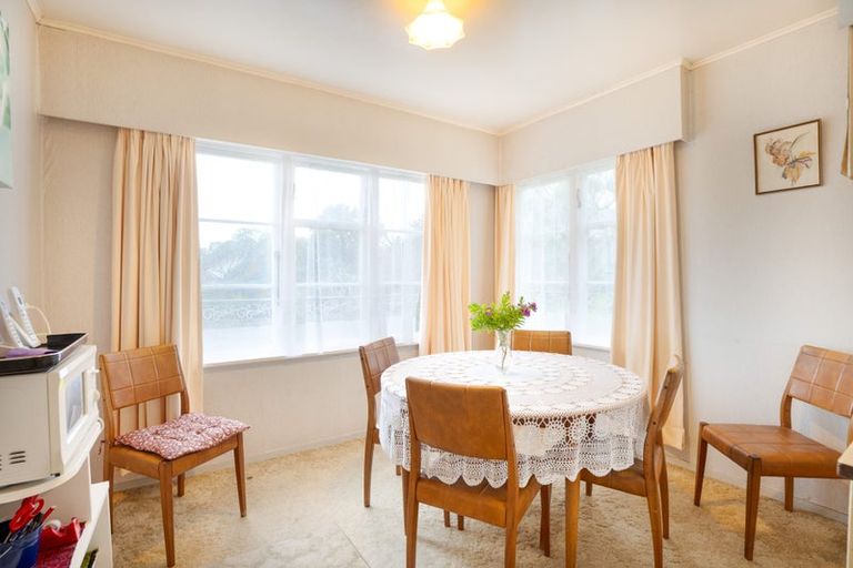 Photo of property in 51 Leicester Street, Cannons Creek, Porirua, 5024