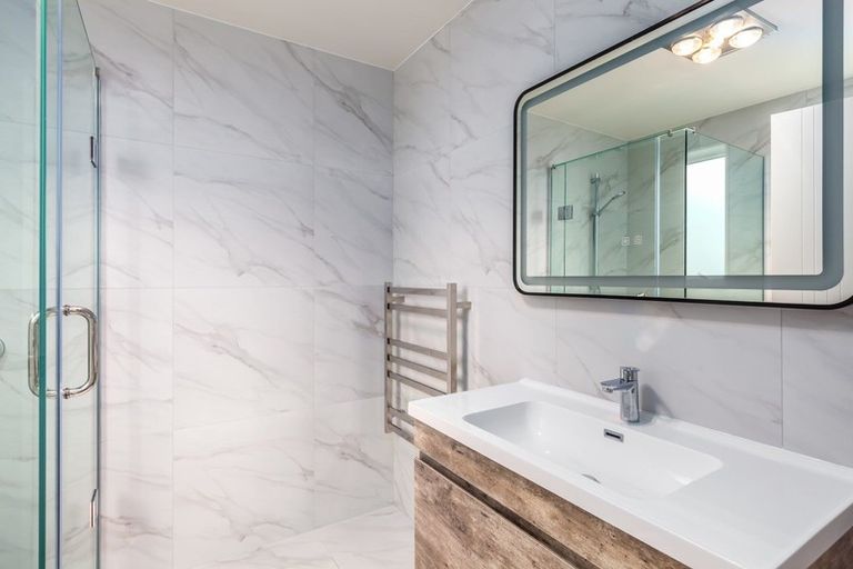 Photo of property in 40 Kea Road, Silverdale, 0932