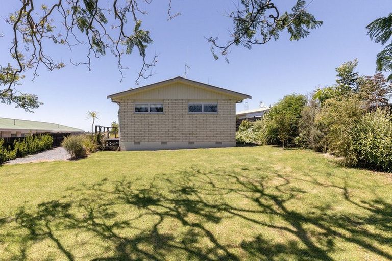 Photo of property in 138b Kingswood Road, Brookfield, Tauranga, 3110