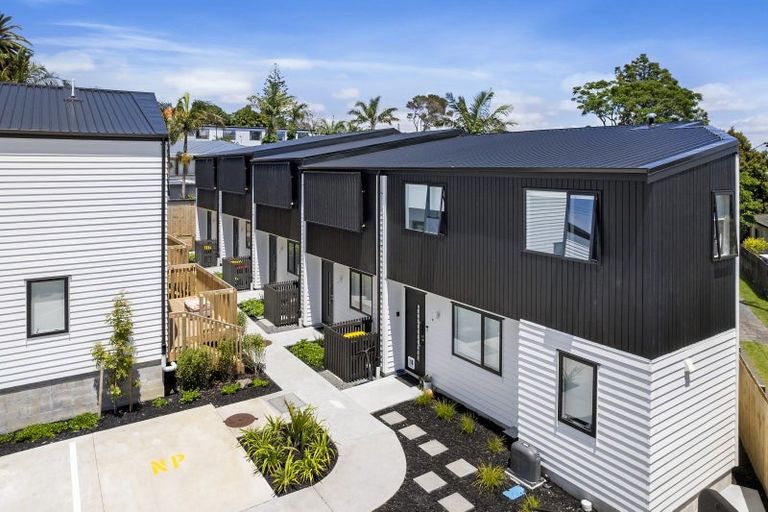 Photo of property in 4/56 Salisbury Road, Birkdale, Auckland, 0626