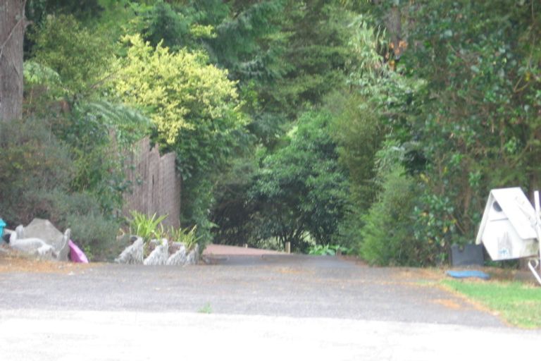 Photo of property in 41 Hiwihau Place, Glenfield, Auckland, 0629