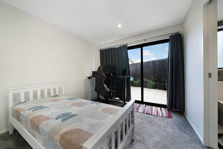Photo of property in 4/68 Smythe Road, Henderson, Auckland, 0612