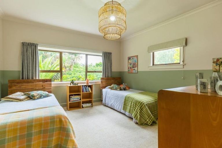 Photo of property in 72 Parsonage Road, Waimate, 7978