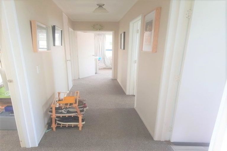 Photo of property in 6 Doncaster Terrace, Ascot Park, Porirua, 5024