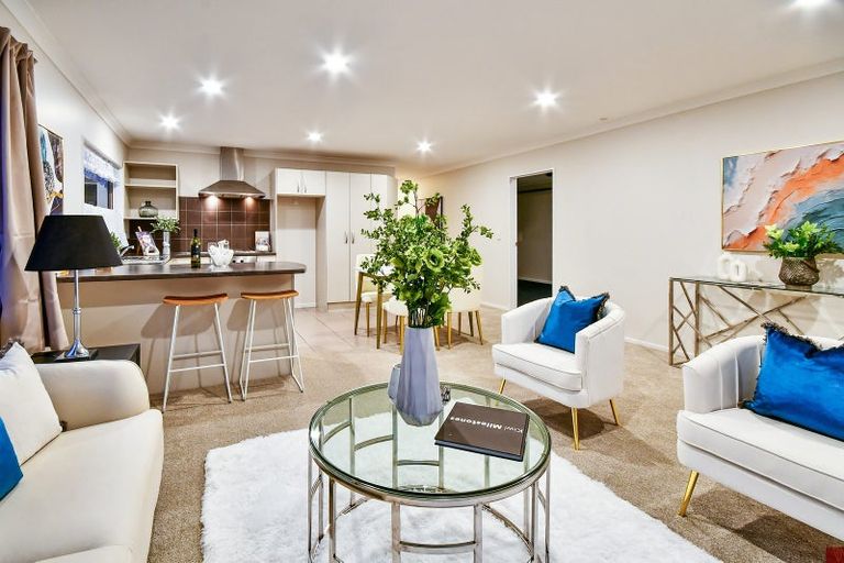 Photo of property in 30 Birchlands Road, Flat Bush, Auckland, 2019