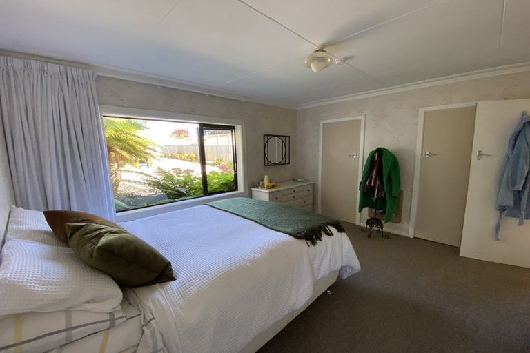 Photo of property in 8 Derwent Street, Helensburgh, Dunedin, 9010