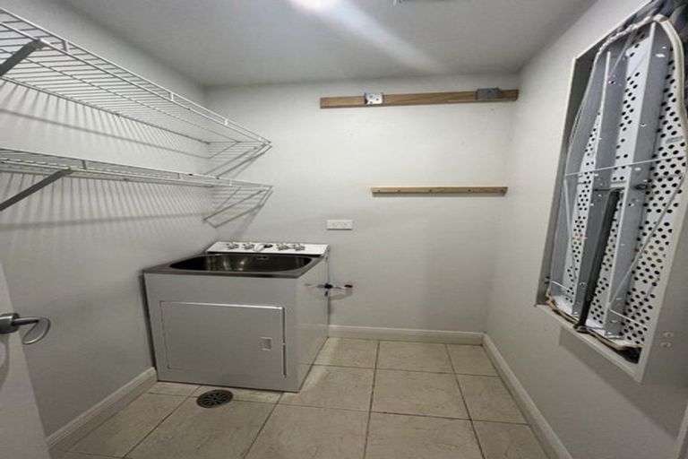 Photo of property in 103a Victoria Road, Devonport, Auckland, 0624