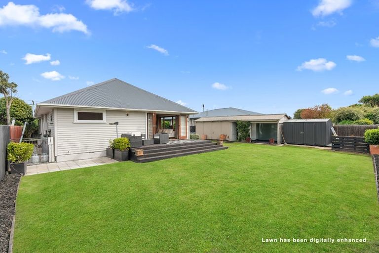 Photo of property in 37 Bourne Crescent, Papanui, Christchurch, 8053