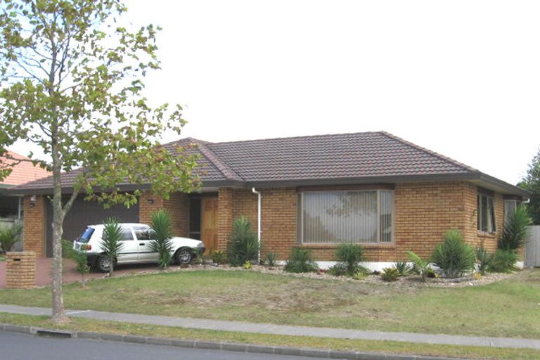 Photo of property in 95 Marina View Drive, West Harbour, Auckland, 0618