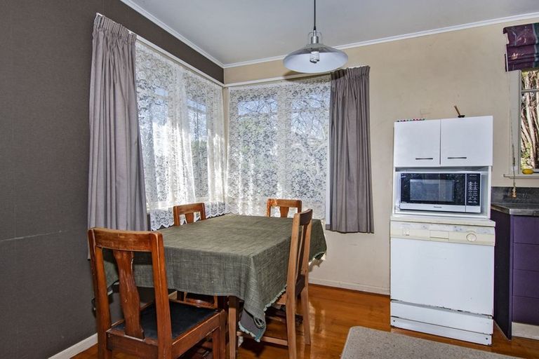Photo of property in 18 Cambridge Street, Te Kamo, Whangarei, 0112