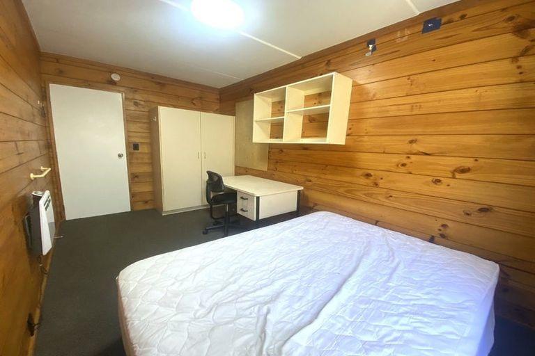 Photo of property in Te Awhina Apartments, 26/22 Sussex Street, Mount Cook, Wellington, 6021