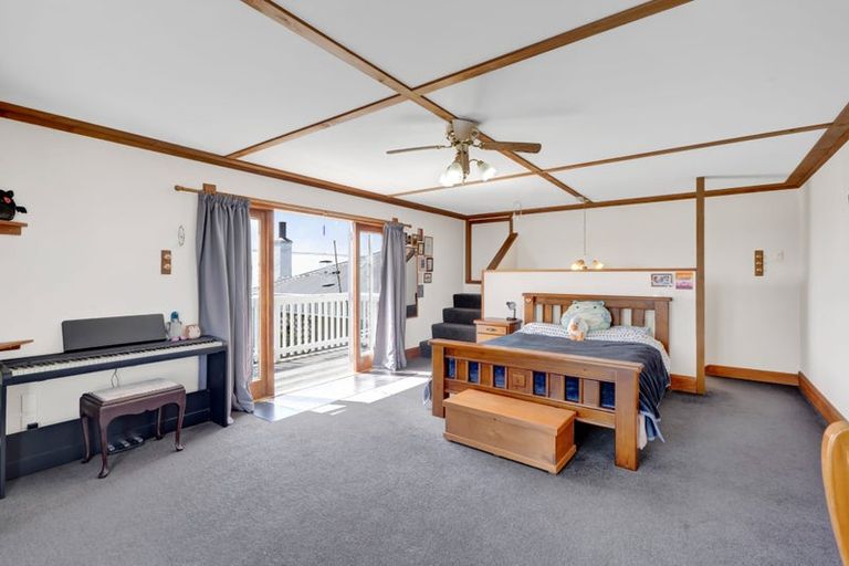 Photo of property in 54 Disraeli Street, Hawera, 4610