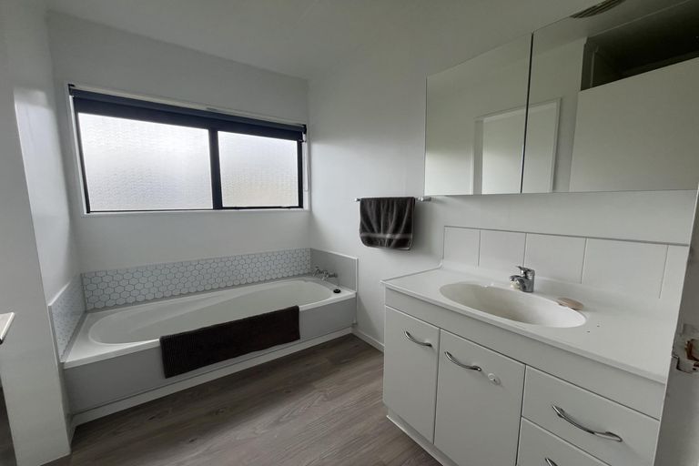 Photo of property in 7 Bartholomew Drive, Nawton, Hamilton, 3200