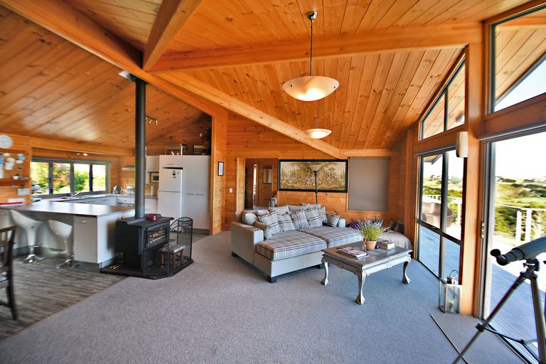 Photo of property in 189 Takahoa Drive, Kaiwaka, 0573