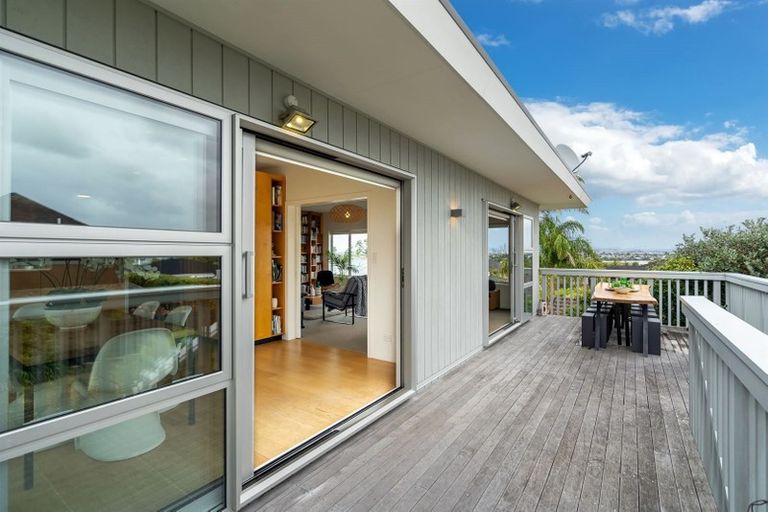 Photo of property in 3 Northumberland Avenue, Hauraki, Auckland, 0622