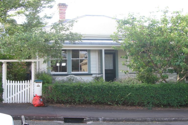 Photo of property in 6 Kerr Street, Devonport, Auckland, 0624