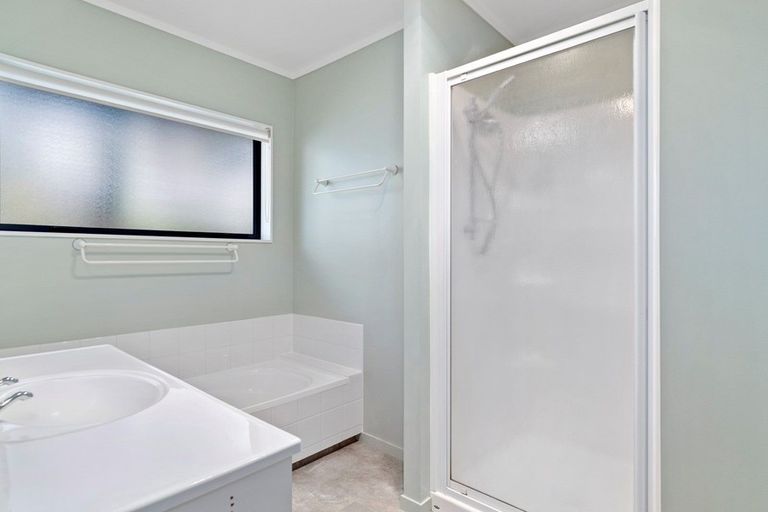 Photo of property in 15 Avon Rise, Welcome Bay, Tauranga, 3112