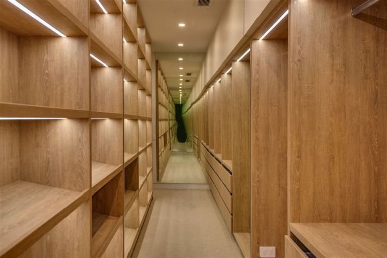 Photo of property in 16 Carlton Mill Road, Merivale, Christchurch, 8014