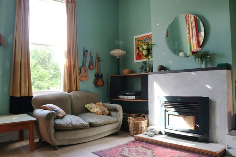 Photo of property in 72 Sutherland Street, Dunedin Central, Dunedin, 9016