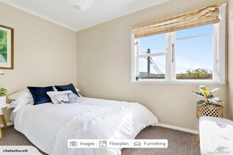 Photo of property in 51 Chesterton Street, Johnsonville, Wellington, 6037